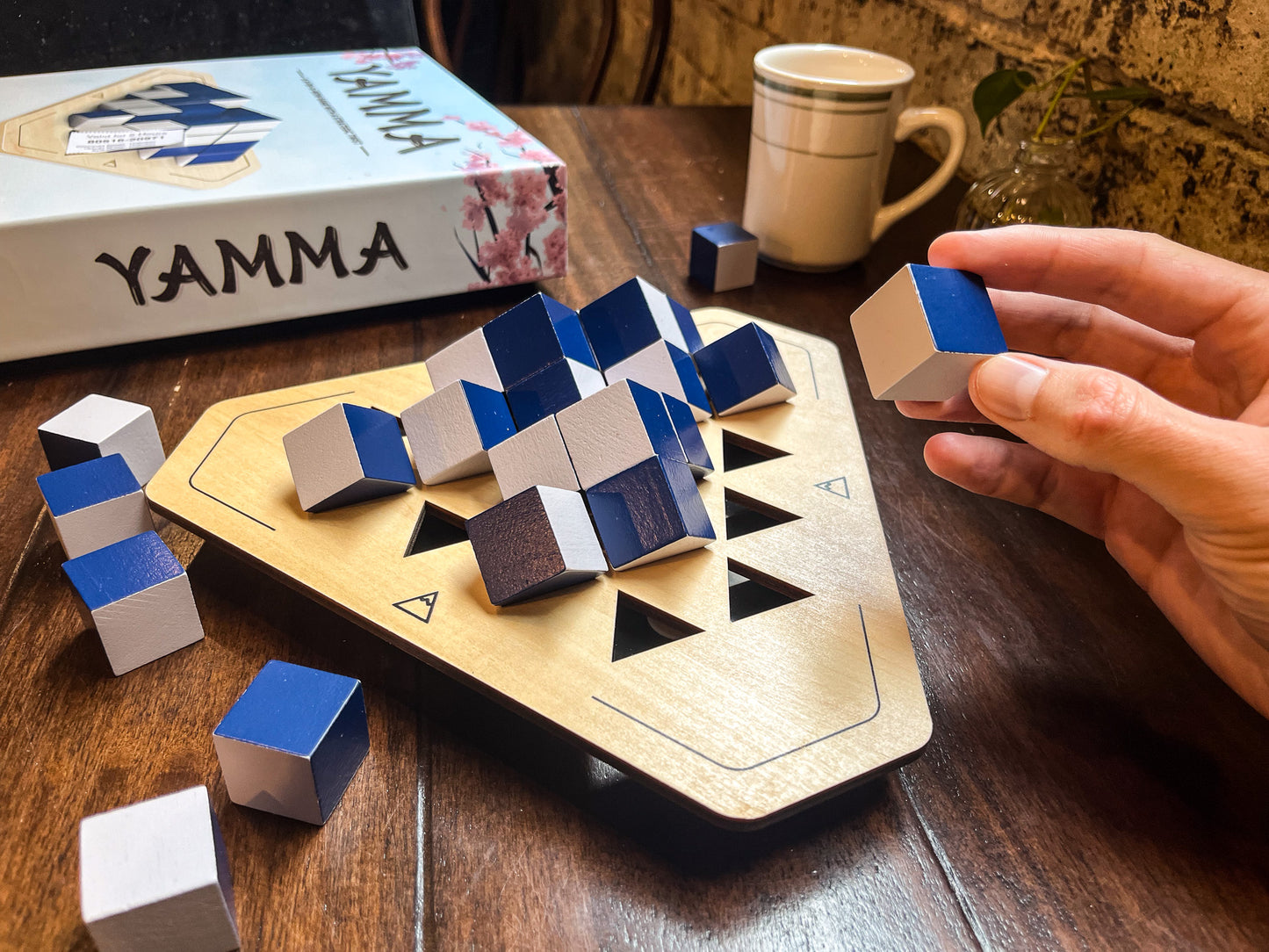 Yamma: Spinning 4-in-a-Row Game in 3D